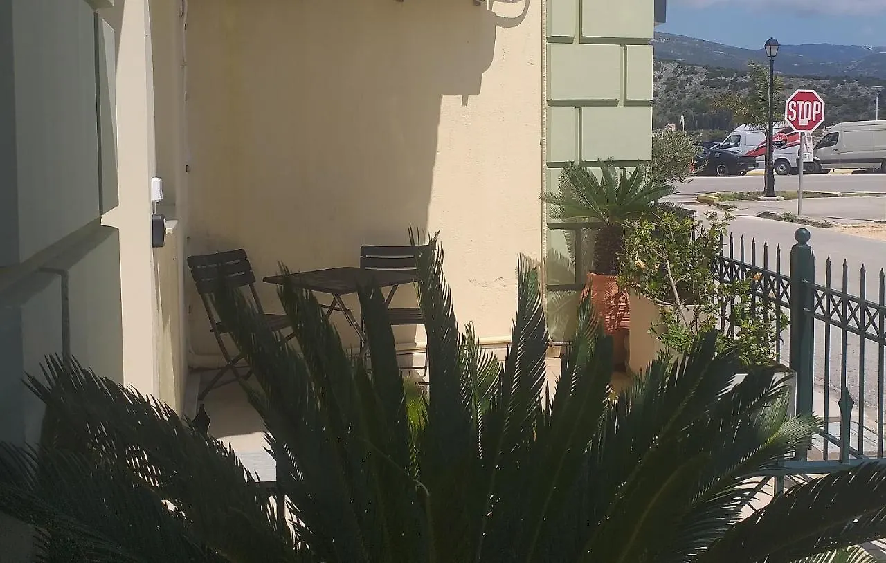 P&T Apartment Argostolion Yunanistan